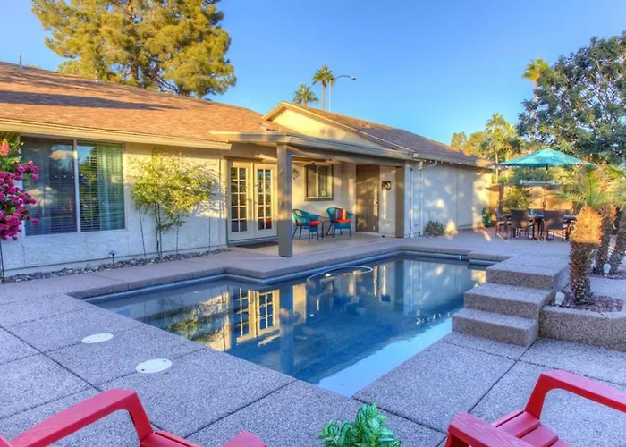 Ferienhaus Front House With Pool And Hot Tub Mesa